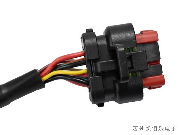智能農(nóng)機線束
